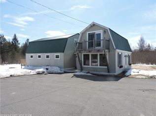 27 Hewett Rd, Dover Foxcroft, ME 04426