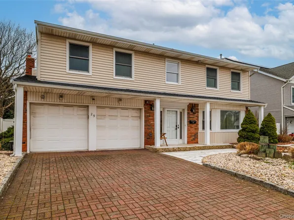 29 Donna Lane, Lido Beach, NY 11561