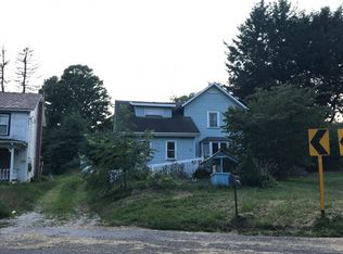 2190 Hubbard Masury Rd, Hubbard, OH 44425