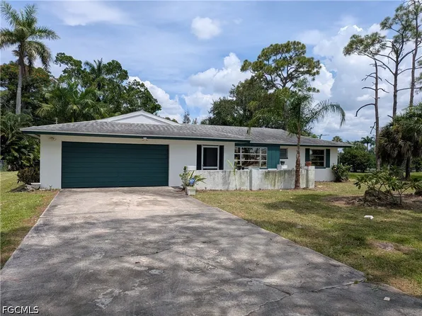 6759 Winkler Rd, Fort Myers, FL 33919