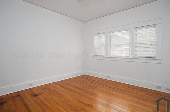5th image of 402 S Fairmont St