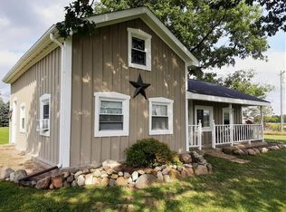 4225 Carter Rd, Stockbridge, MI 49285