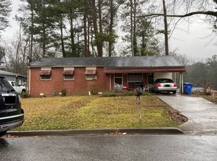 779 Amber Pl NW, Atlanta, GA 30331