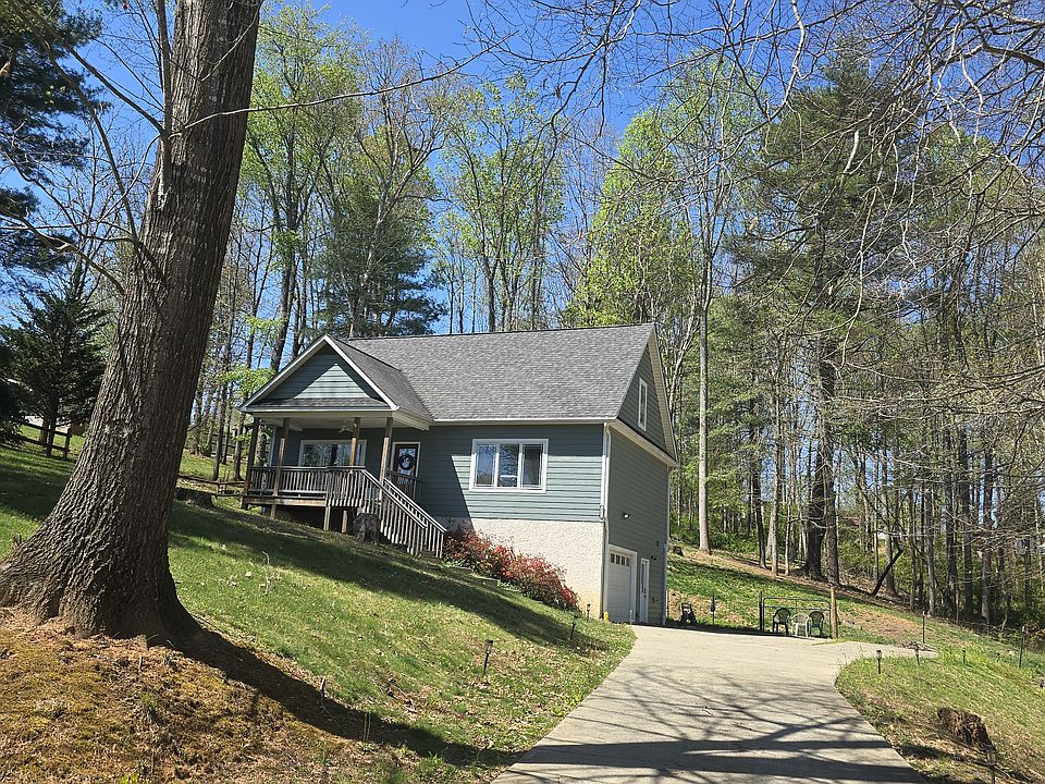 1st image of 225 Breton Ridge Rd #B