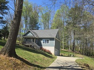 225 Breton Ridge Rd #B, Leicester, NC 28748