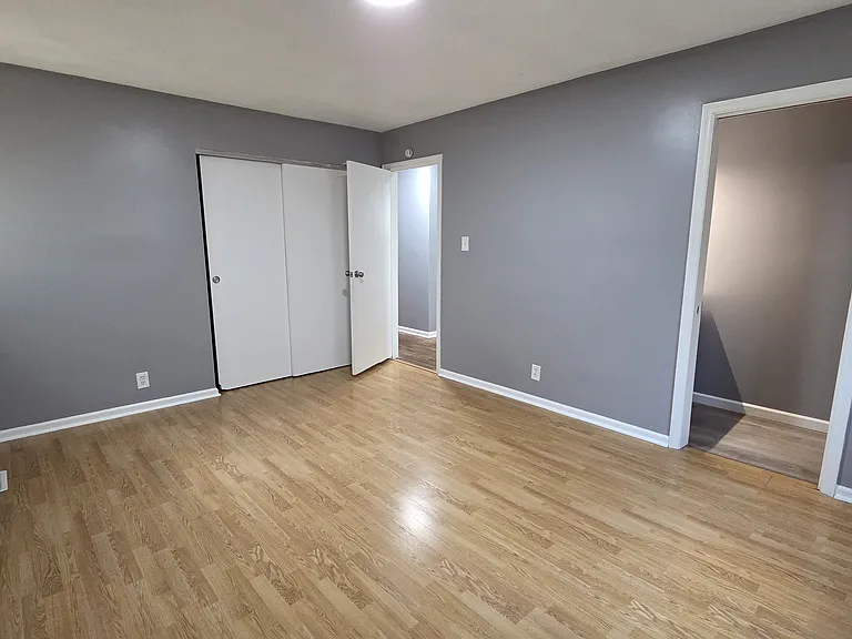 1380 Catalpa Dr — Photo 14