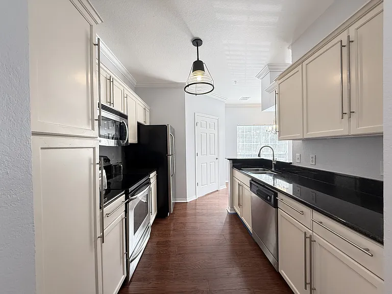 10961 Burnt Mill Rd #1-822 — Photo 7