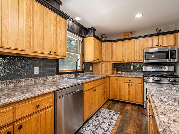 5th image of 28249 Lost Lake Dr