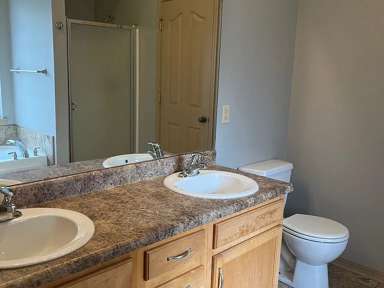 5733 S Lexington Ave — Photo 9