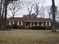 1st image of 3825 Castlebury Dr