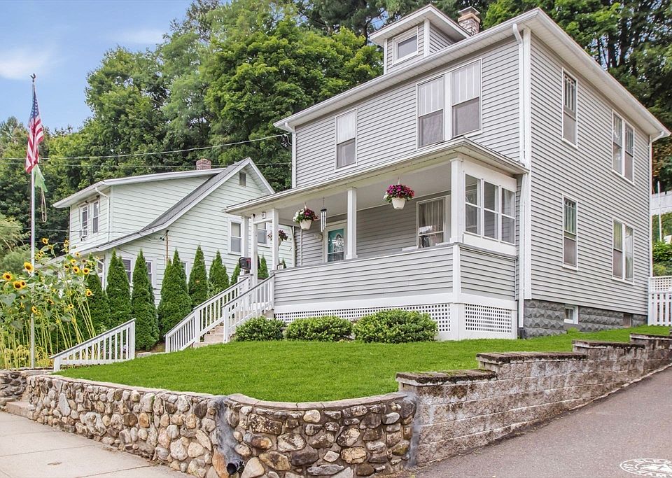 1st image of 51 Francis Ave