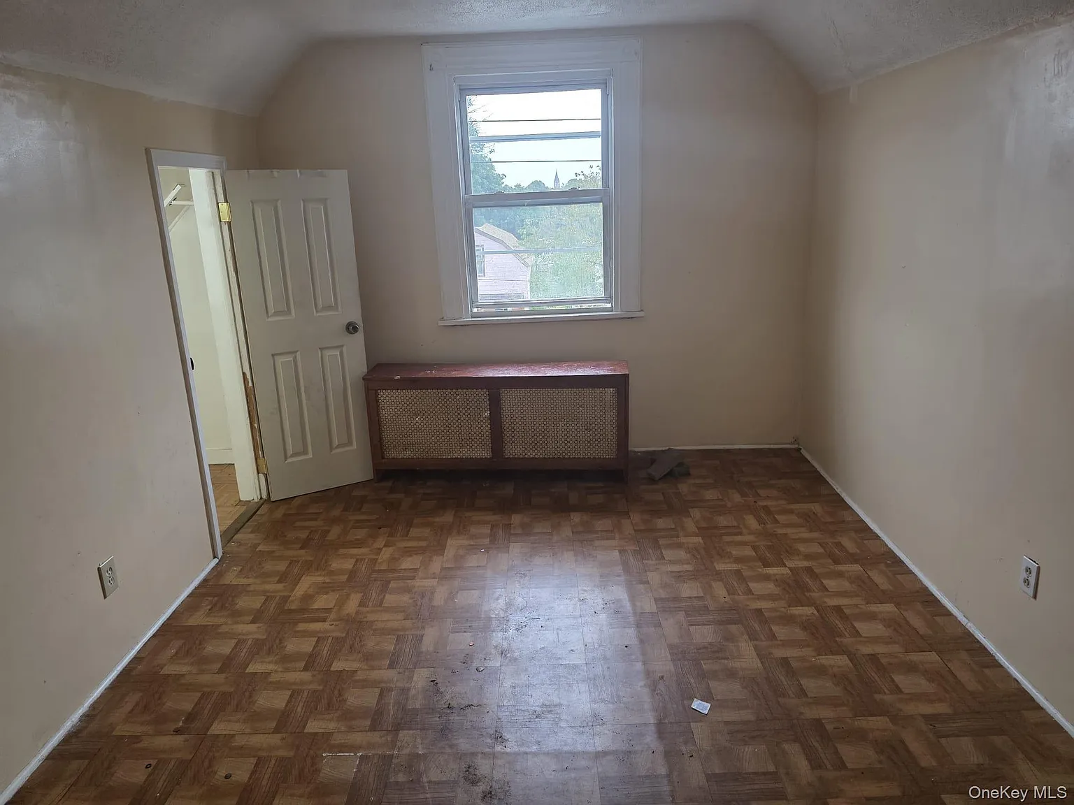 2 bed, 1.0 bath, 800 sqft, $2,700 — Photo 4