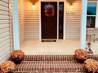 2756 Legends Dr, Paducah, KY 42001