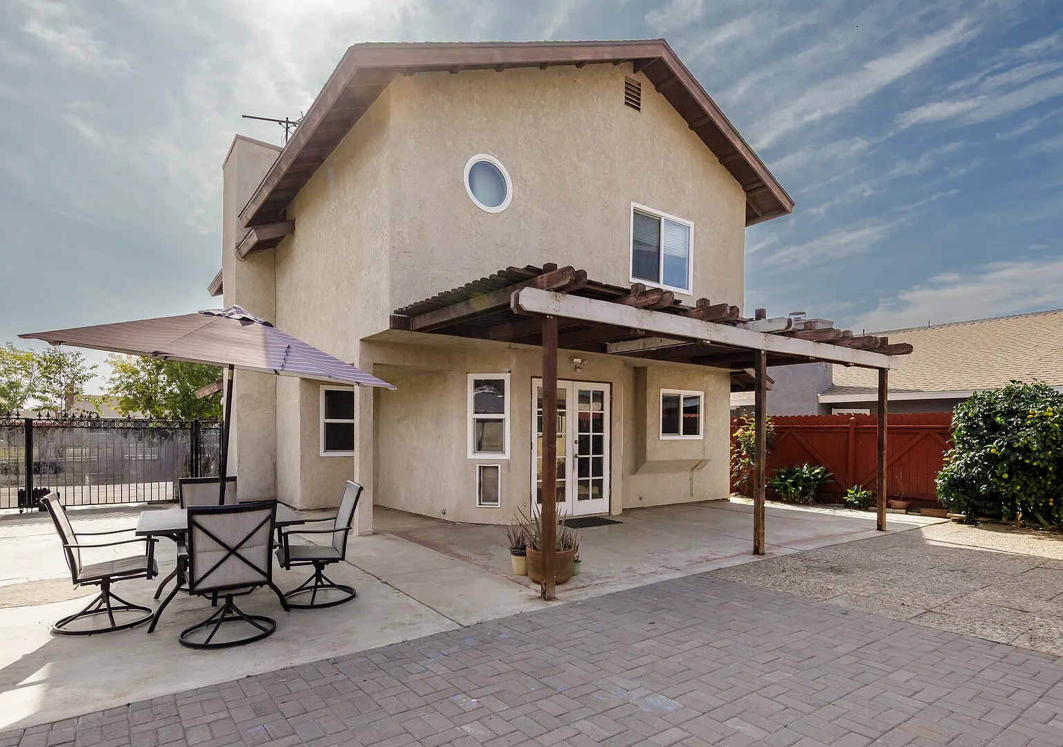 Modern 3BR 2-Story Retreat | Near RUHS + March ARB — Photo 1