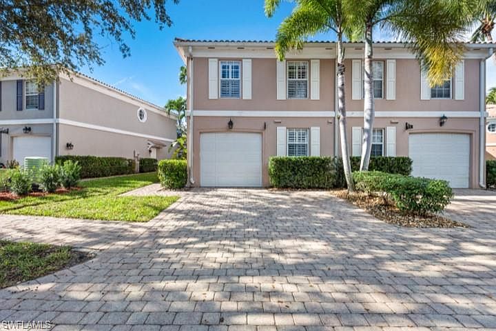 1st image of 5795 Cove Cir #15