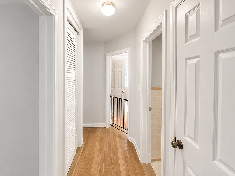 903 N Connecticut Ave — Photo 9