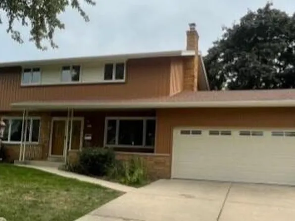5201 Laura LANE, Greendale, WI 53129