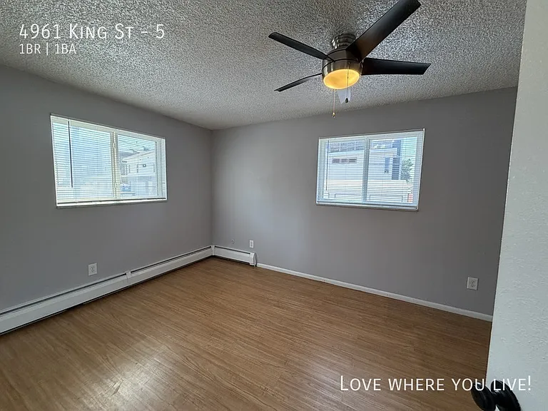 4961 King St #5 — Photo 12
