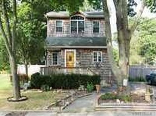 350 Bayport Ave, Bayport, NY 11705