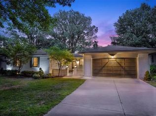 6631 Reeds Dr, Mission, KS 66202