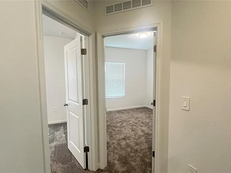 2821 Pierr St — Photo 25