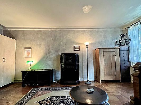 5th image of 4115 44th St APT 2M