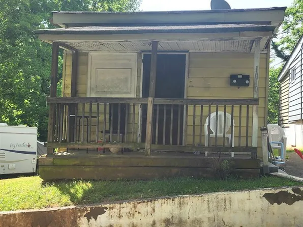 1010 10th St, Lynchburg, VA 24504