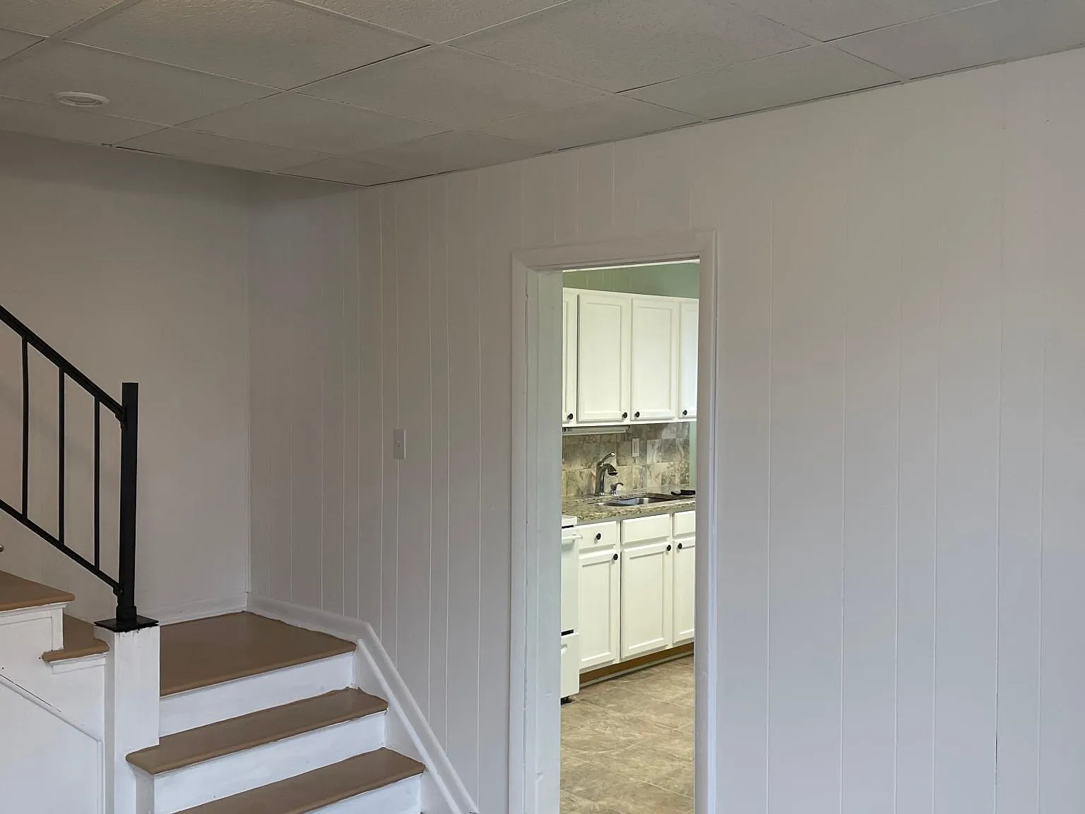 4 bed, $1,895 — Photo 2