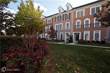 1st image of 42487 Regal Wood Dr