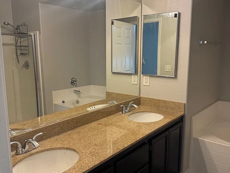 10001 Peace Way #1215 — Photo 9