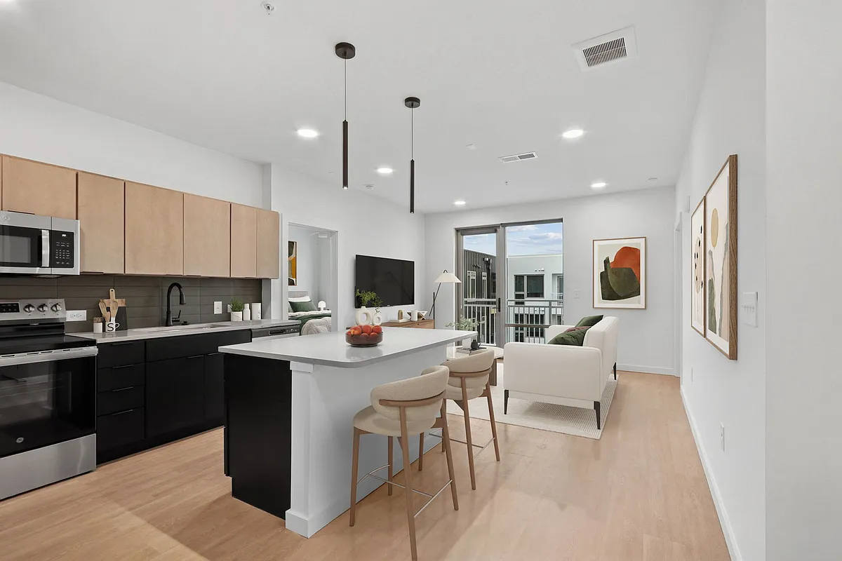 Building Photo - Westerly House