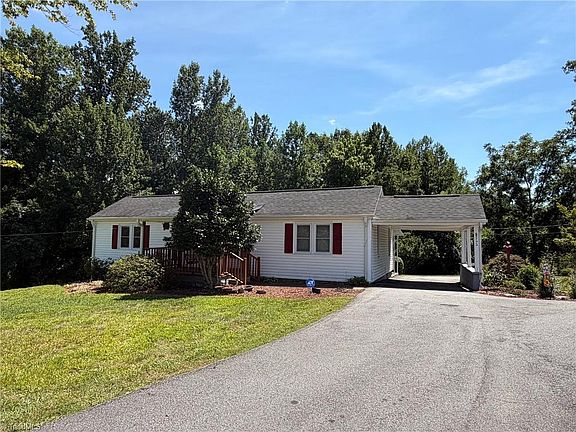 4th image of 255 Big Oak Rd
