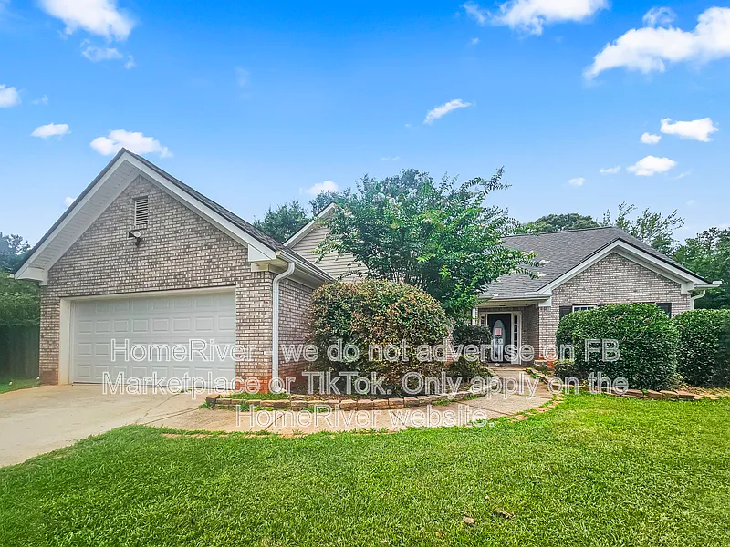 3 bed, 2.0 bath, 1690 sqft, $1,865 — Photo 1