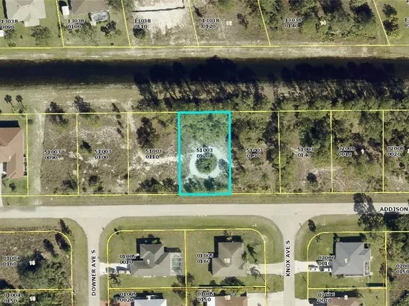 527 Addison St E, Lehigh Acres, FL 33974