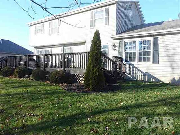 4th image of 40 Newberry Ct