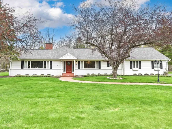 1211 East Donges COURT, Bayside, WI 53217