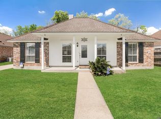 9555 Old Hermitage Pkwy, Baton Rouge, LA 70810