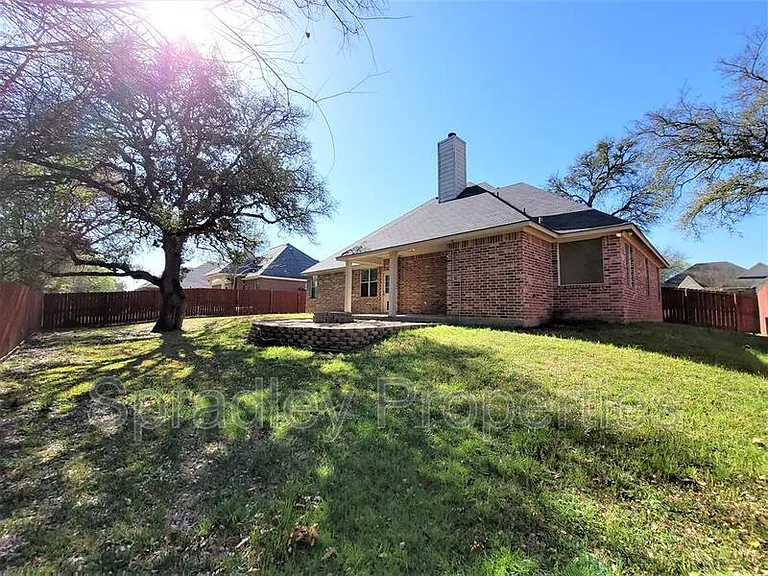 505 Marshall Dr — Photo 11