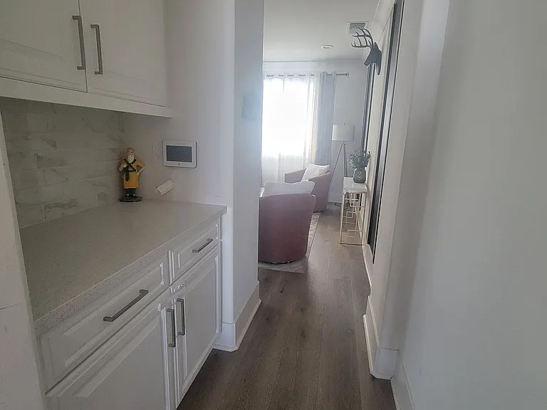 3701 Parterre Ct — Photo 22