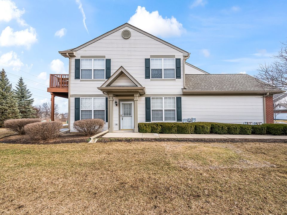 1st image of 1340 W Black Wolf Rd #0