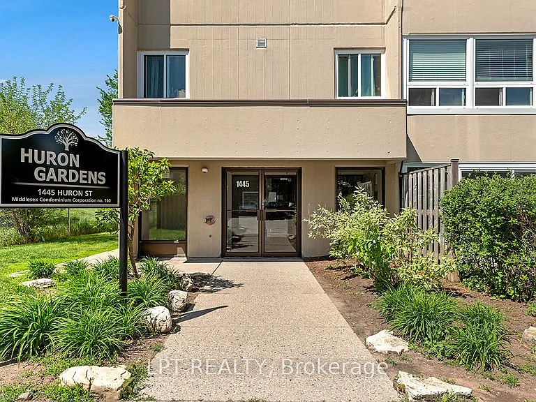1445 Huron St #302 — Photo 2