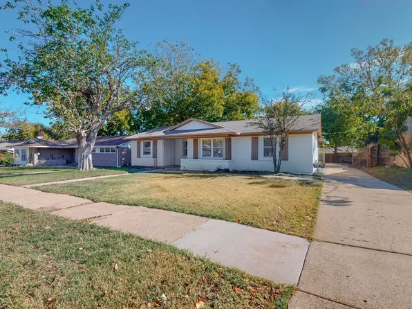 1929 Proctor Dr, Grand Prairie, TX 75051