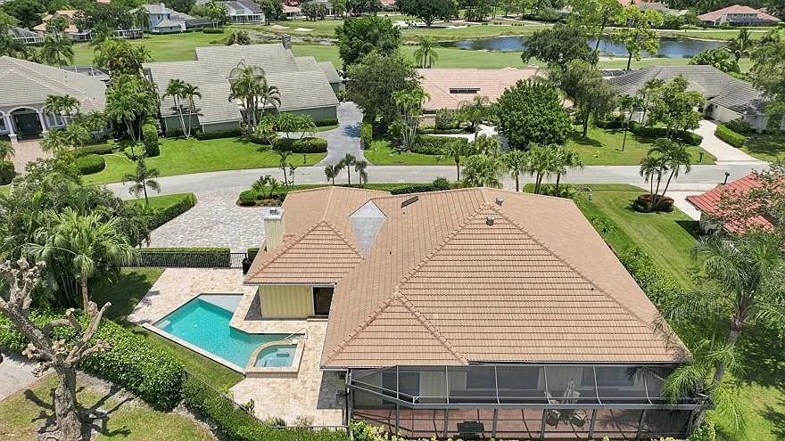 3 bed, 3.0 bath, 3039 sqft, $9,000 — Photo 4