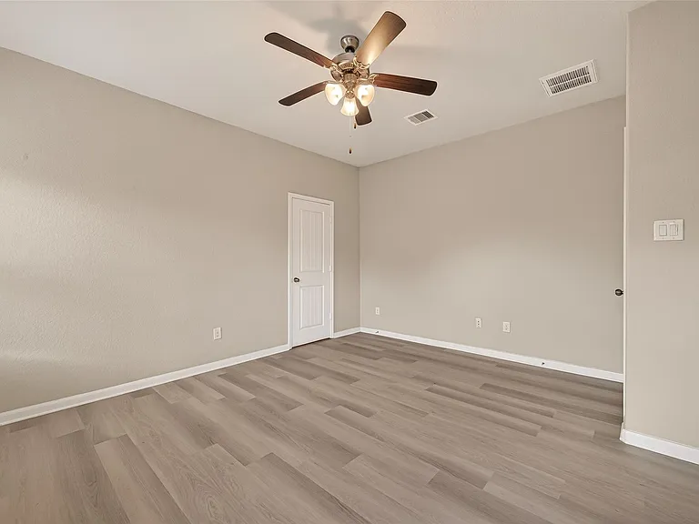12623 City Village Ln — Photo 37