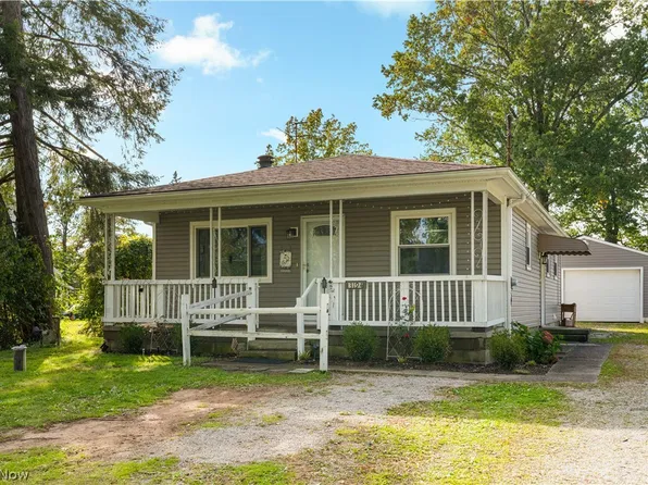 3194 S Bender Ave, Akron, OH 44319