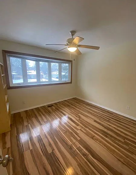 424 Tamarack Dr #3 — Photo 2