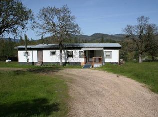 166 Kitty Dr, Eagle Point, OR 97524