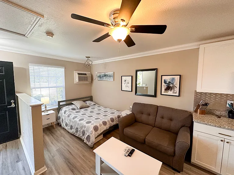 180 W Dublin Dr — Photo 38