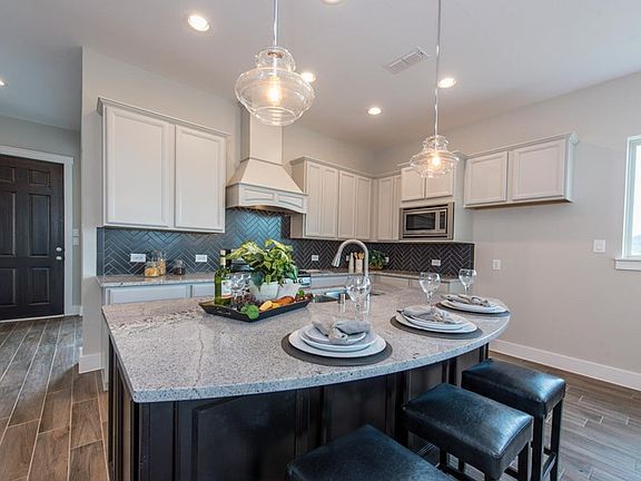 The Benefield - Kitchen