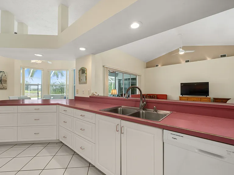 6317 Sagewood Ln — Photo 17